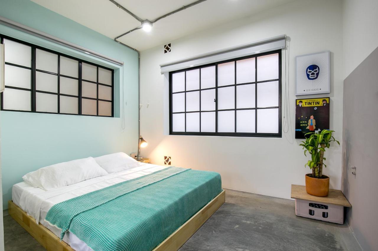 Casa Manila Calle 12 Medellin